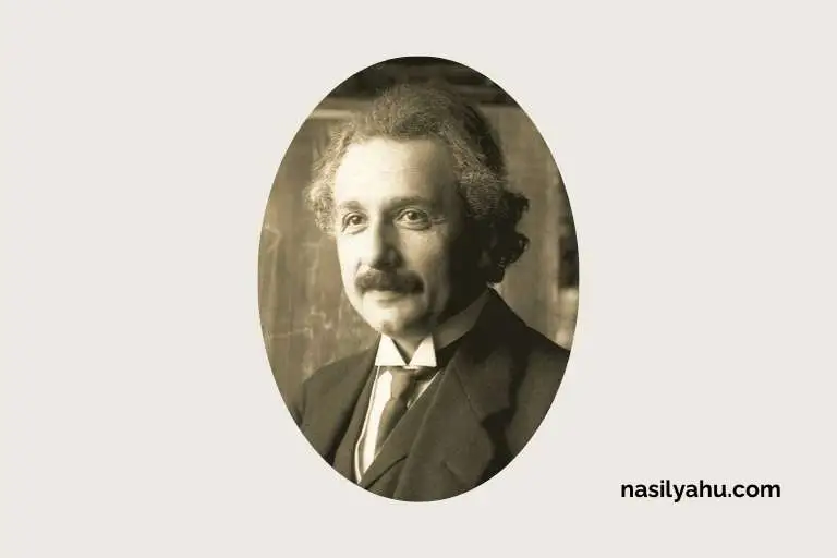 Albert Einstein kimdir?