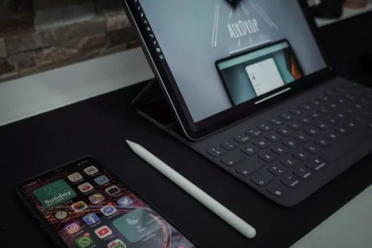 AirDrop nedir, ne işe yarar? iPhone ve Mac'te nasıl kullanılır?