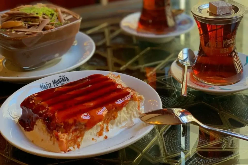 Karamel soslu trileçe