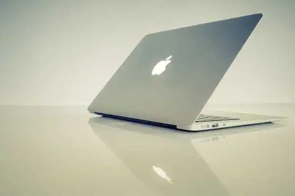 Apple bilgisayarlara neden "Mac" deniyor?