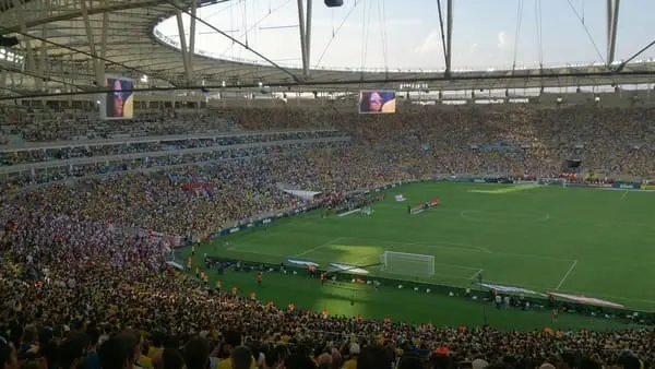 Dünya'nın en eski statlarından biri olan Maracana Stadyumu